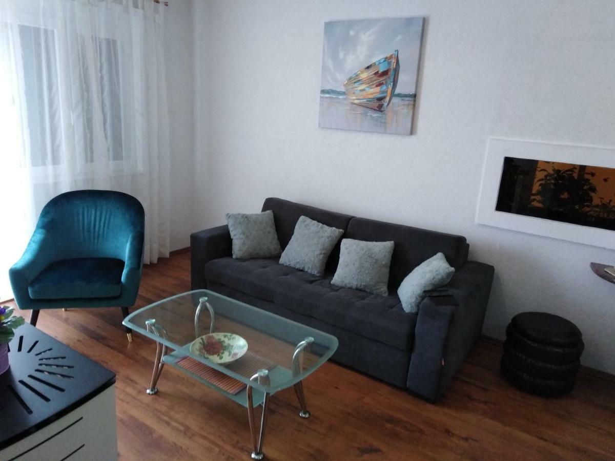 Apartment Park Каштела Екстер'єр фото
